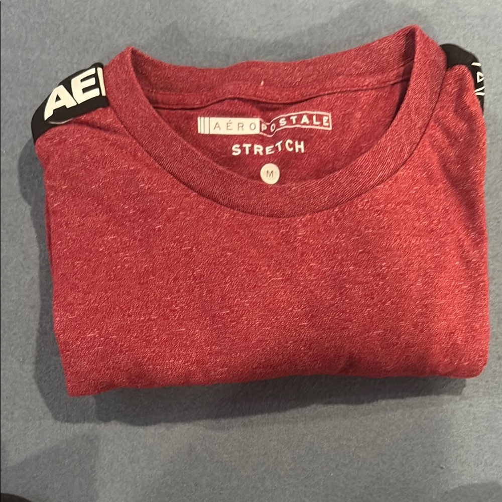 Aeropostale Heathered Red Stretch Tee